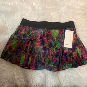 Lululemon Side-Pleat HR Tennis Skirt, Vivid Floral Tone Multi/Graphite Grey, 12